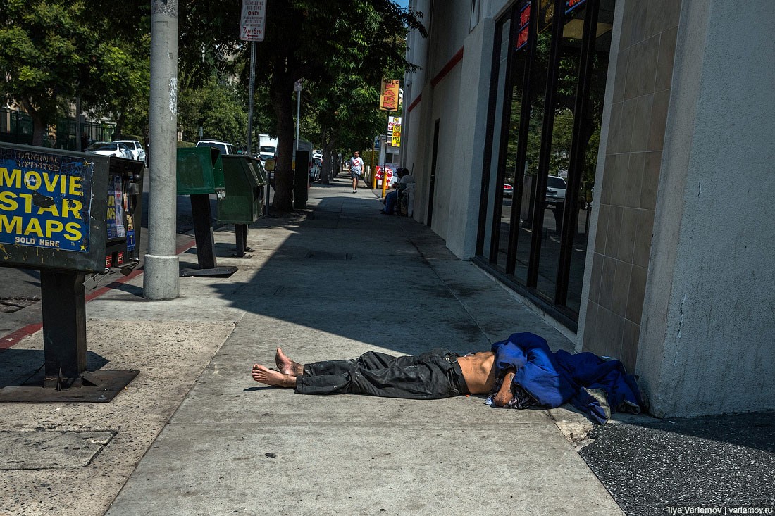 Страна бомжей. Бездомные США Лос Анджелес. Бомж Бездомный Америка.